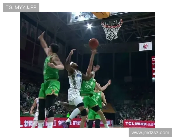 CBA激战辽宁队迎战北控队争夺季后赛名额的关键之战 CBA激战辽宁队迎战北控队争夺季后赛名额的关键之战