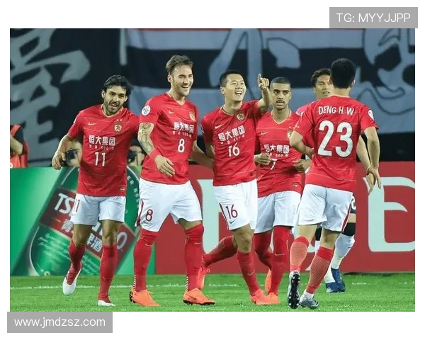 恒大与鹿岛首回合激战在即球迷期待精彩对决与历史交锋 恒大与鹿岛首回合激战在即球迷期待精彩对决与历史交锋