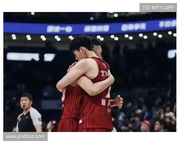 辽宁队与广东队激战正酣谁将成为本赛季的篮球霸主