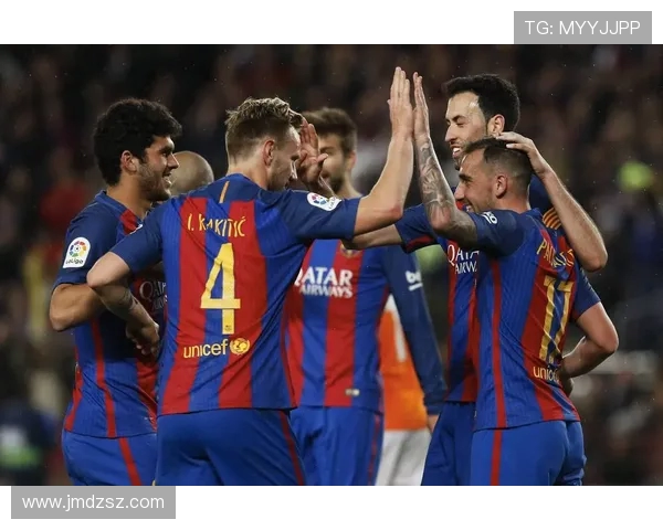 马内对决巴萨:一场足球盛宴的激情碰撞与战术较量 马内对决巴萨:一场足球盛宴的激情碰撞与战术较量