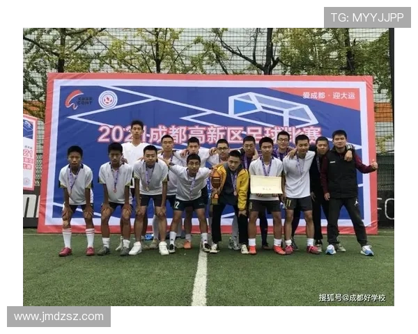 重庆篮球队的奋斗与荣耀：一段不平凡的突破之旅